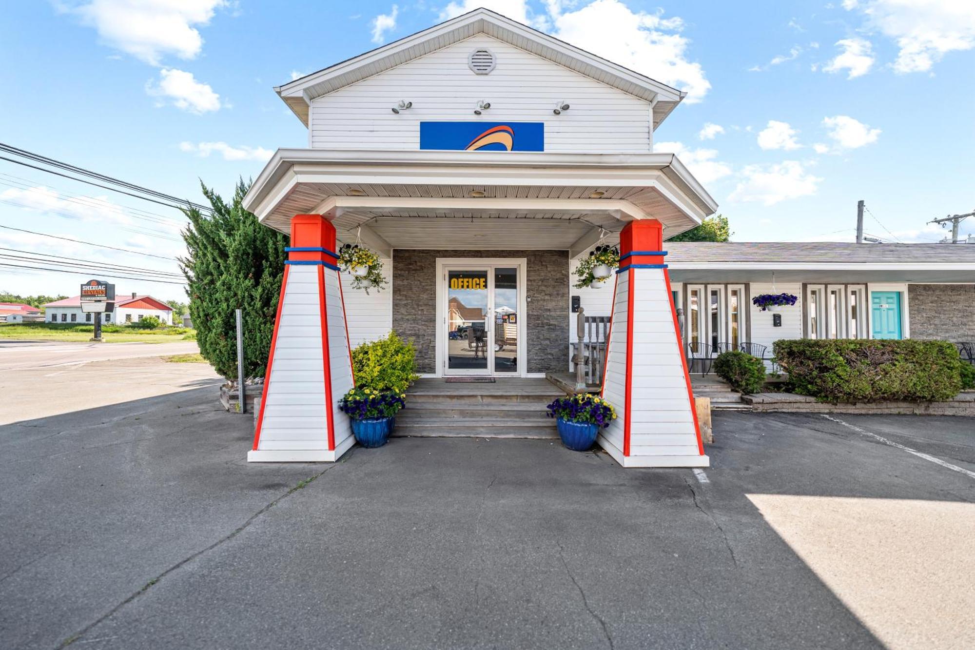 Shores Inn & Hotel Shediac Extérieur photo